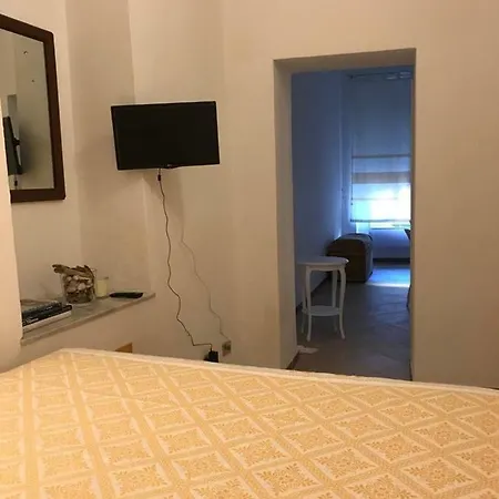 Casa Elisa Di Villanova Cagliari